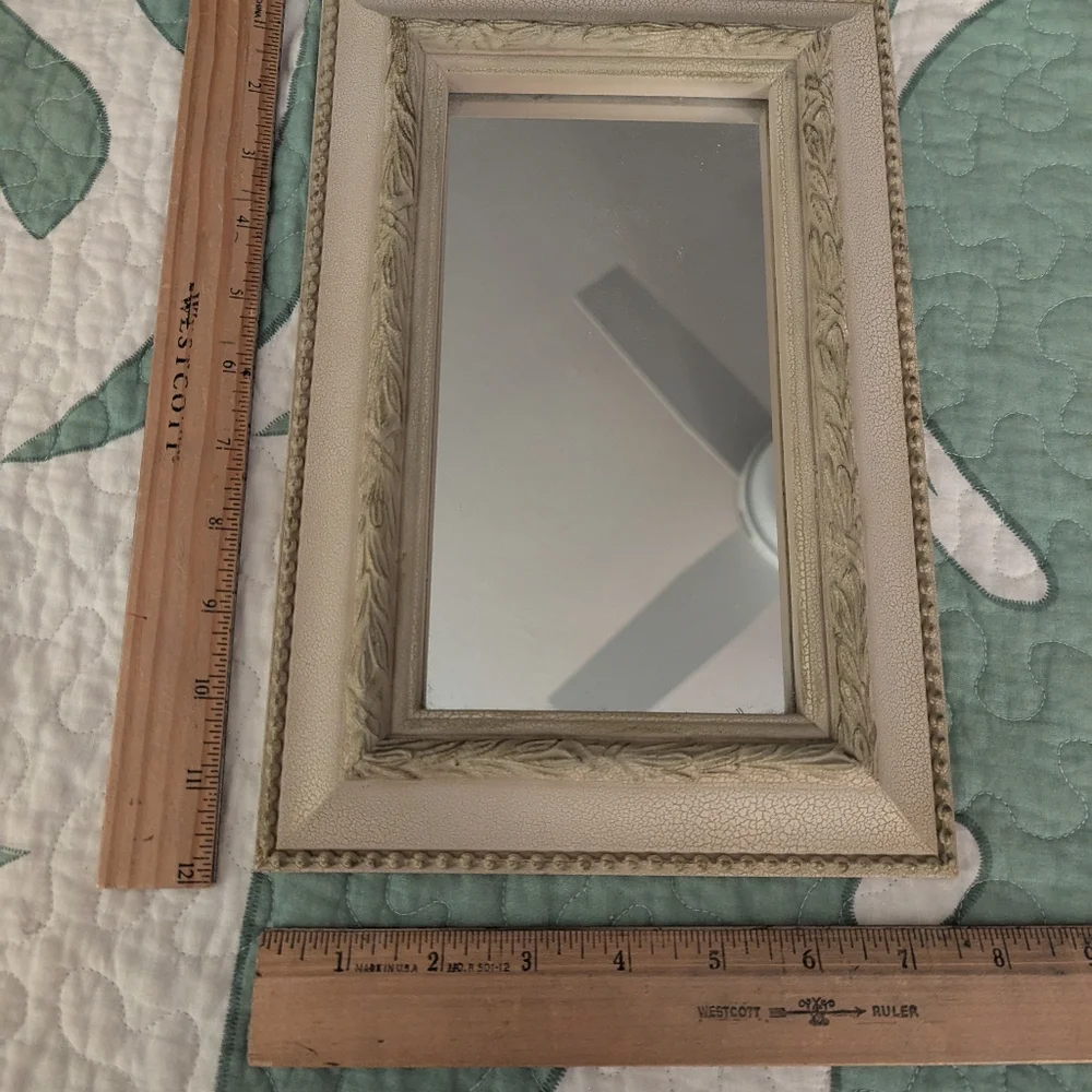 Two Mirrors - Picture 2 of 7